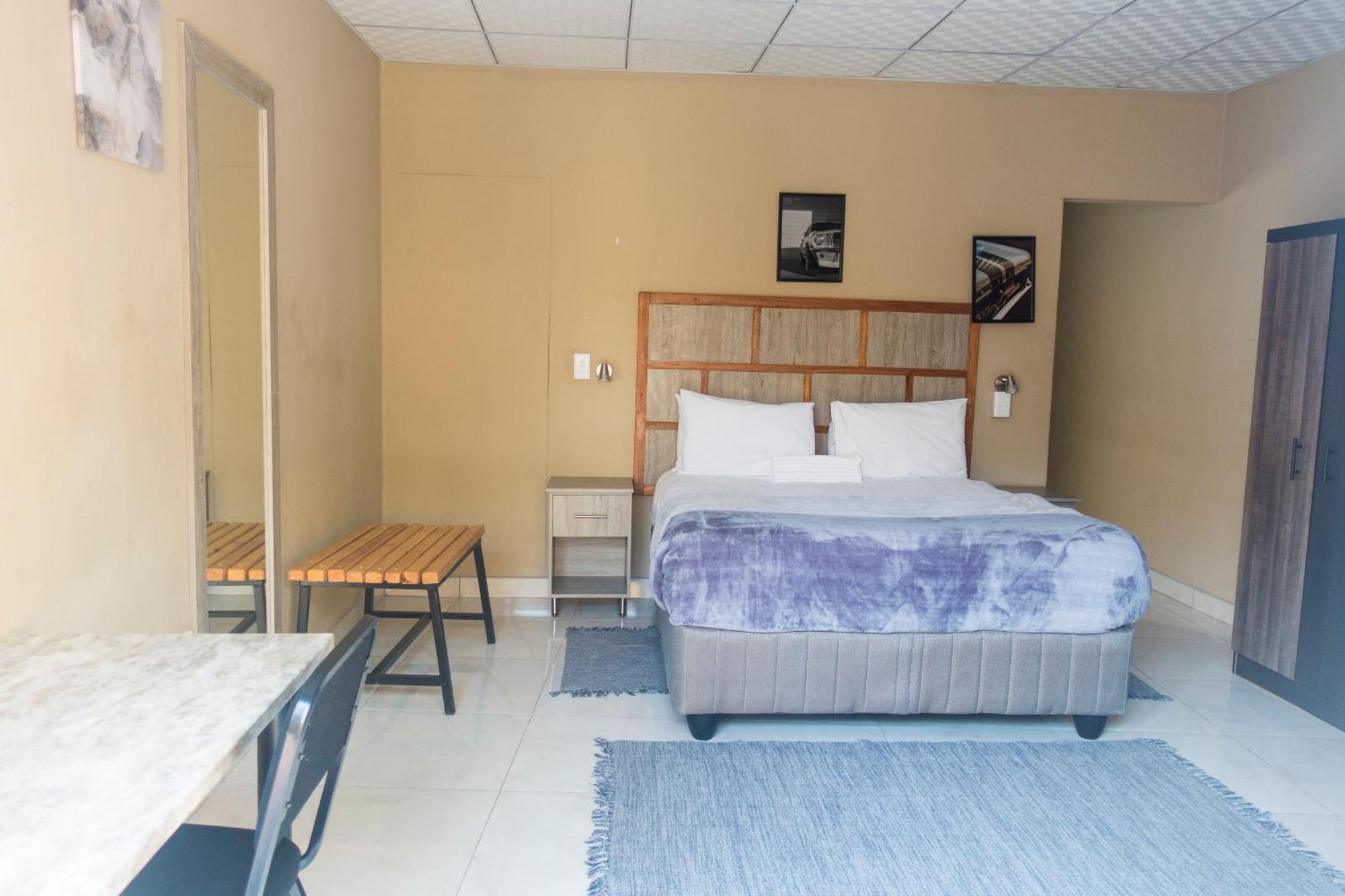 مبيت وإفطار Ondangwa Rest Camp المظهر الخارجي الصورة